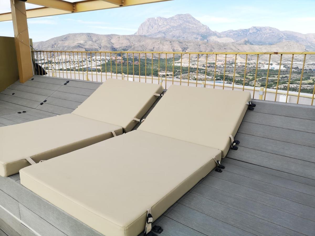 Intempo Luxury Sky View & Spa Resort Μπένιντορμ Εξωτερικό φωτογραφία