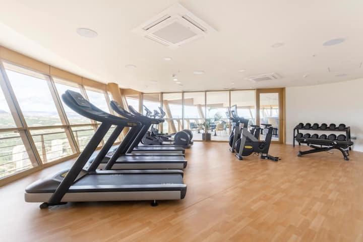Intempo Luxury Sky View & Spa Resort Μπένιντορμ Εξωτερικό φωτογραφία