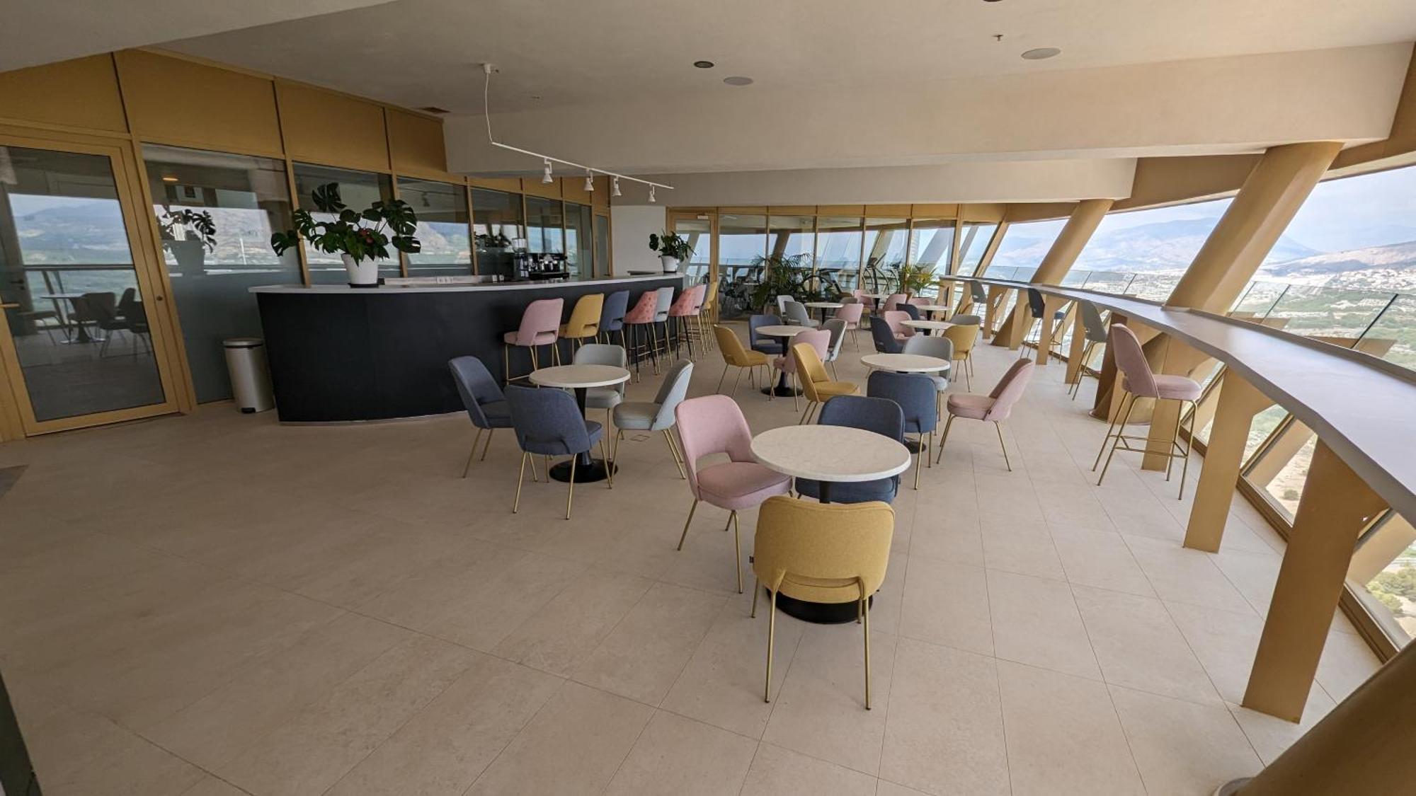 Intempo Luxury Sky View & Spa Resort Μπένιντορμ Εξωτερικό φωτογραφία